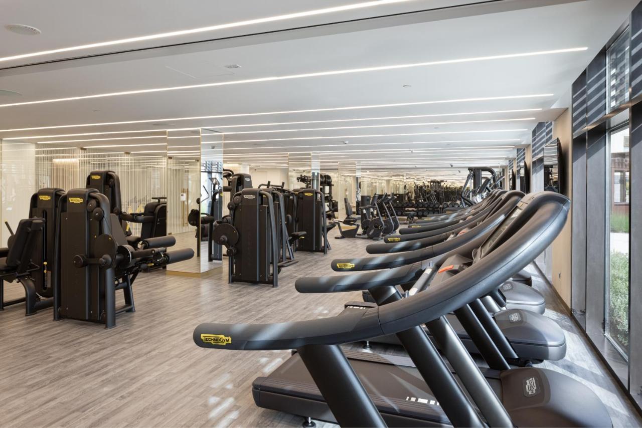 Jumeirah Gulf Of Bahrain マナーマ エクステリア 写真 The gym at The Ivy Collection