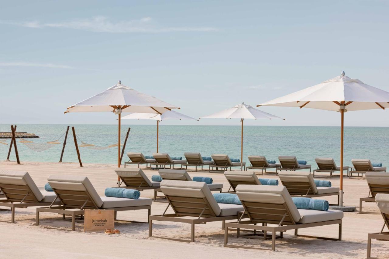 Jumeirah Gulf Of Bahrain マナーマ エクステリア 写真 Beach at Jumeirah Beach Hotel