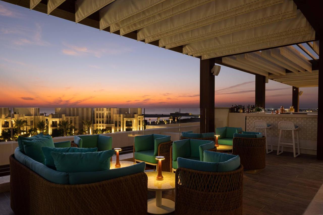 Jumeirah Gulf Of Bahrain マナーマ エクステリア 写真 Sky Bar