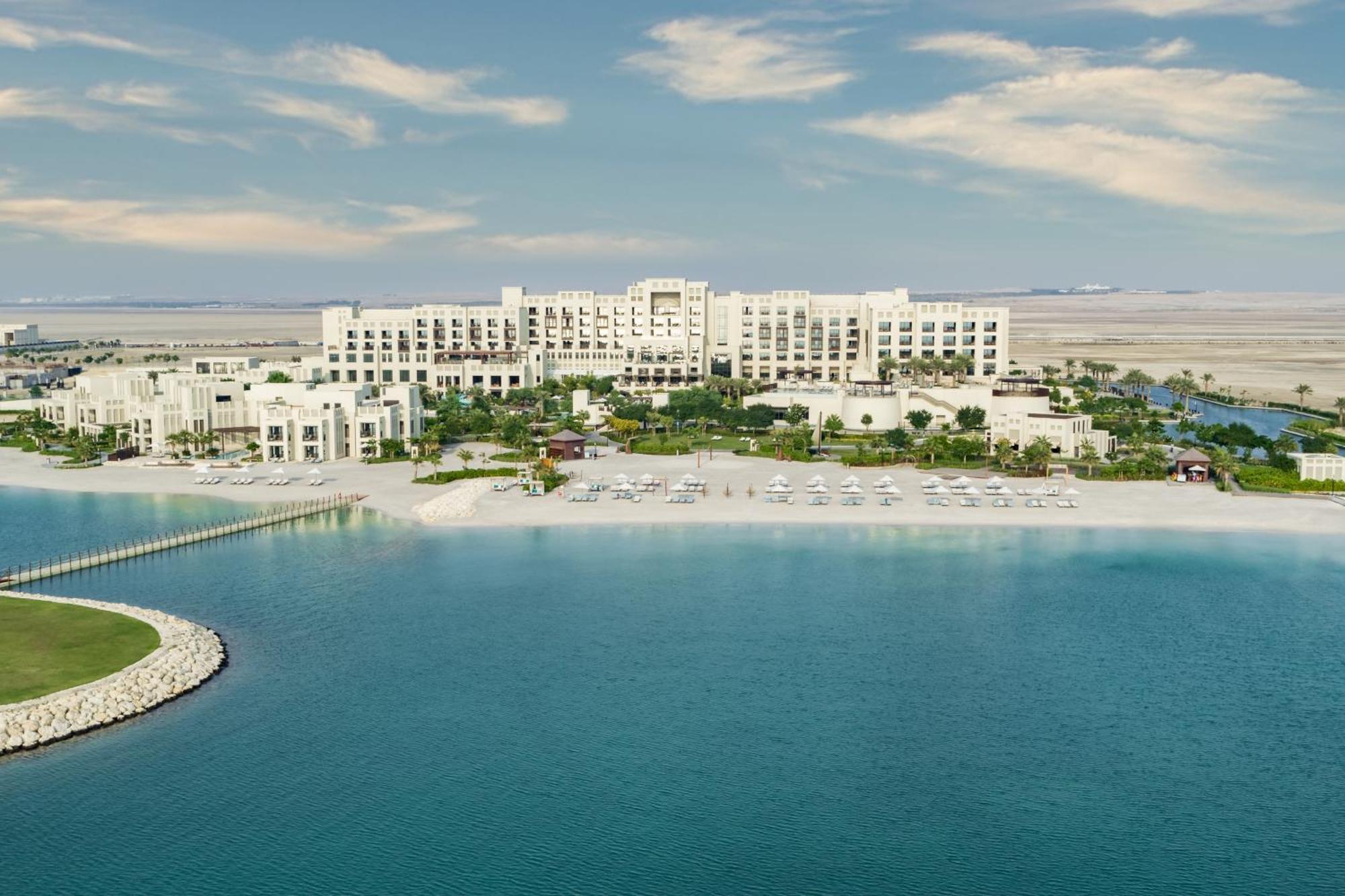 Jumeirah Gulf Of Bahrain マナーマ エクステリア 写真 The St Regis Al Jawhara, Muscat